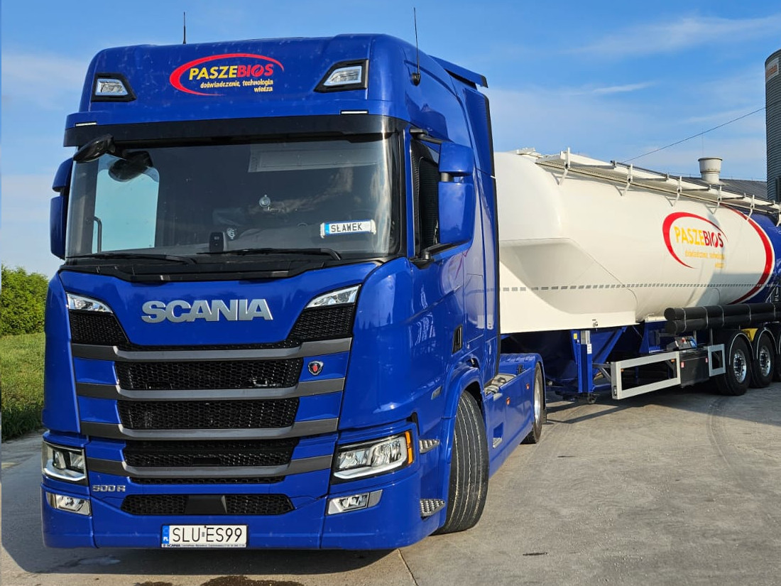 Transport pasz luzem